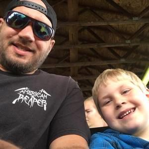 Meet your Posher, Clint